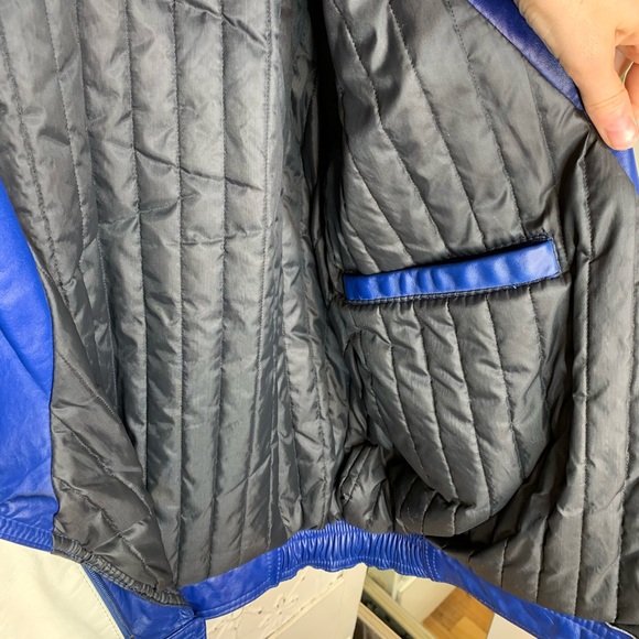 Vintage leather moto jacket - Picture 11 of 16